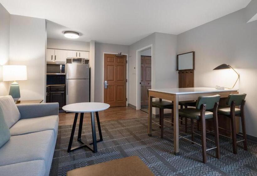 带2个卧室的套房, Staybridge Suites Columbus Dublin, An Ihg