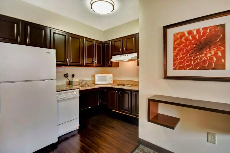 سوییت, Staybridge Suites Middleton/madison West, An Ihg