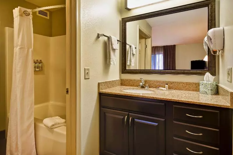 سوئیت 2 خوابه, Staybridge Suites Middleton/madison West, An Ihg