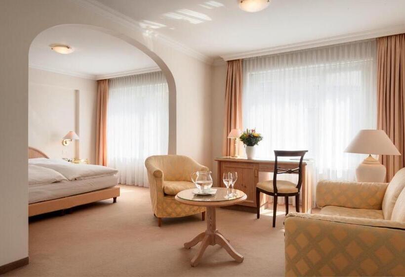 Полулюкс, Kunsthotel Linde Garni