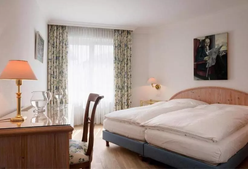 デラックスルーム, Kunsthotel Linde Garni