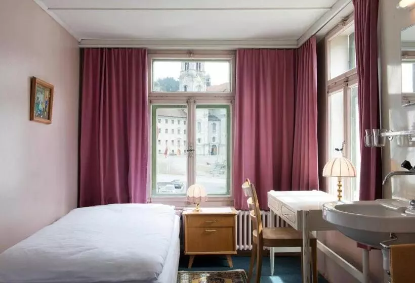 バス共有のスタンダードルーム, Kunsthotel Linde Garni