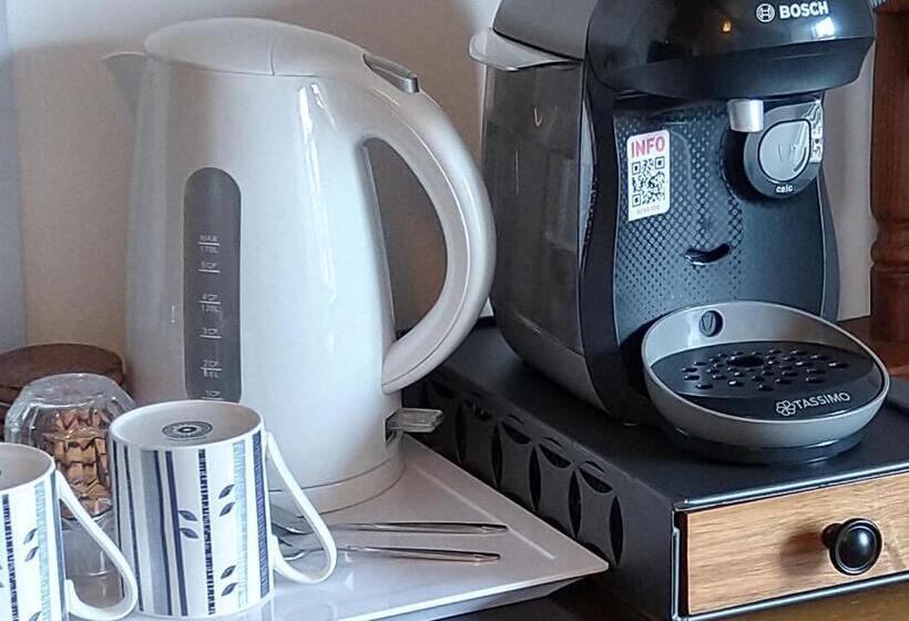 Standard Room, The Lakes B And B