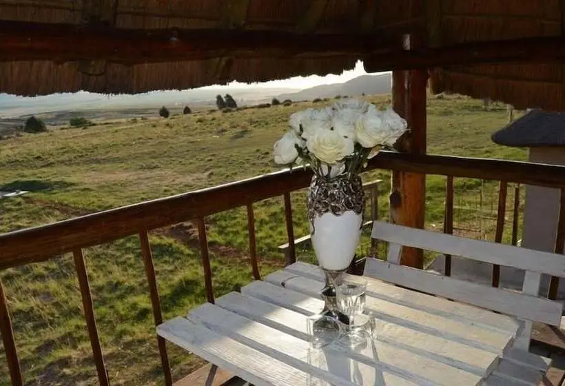 スタンダード４人部屋, Ladybrand Khaya Farm Lodge