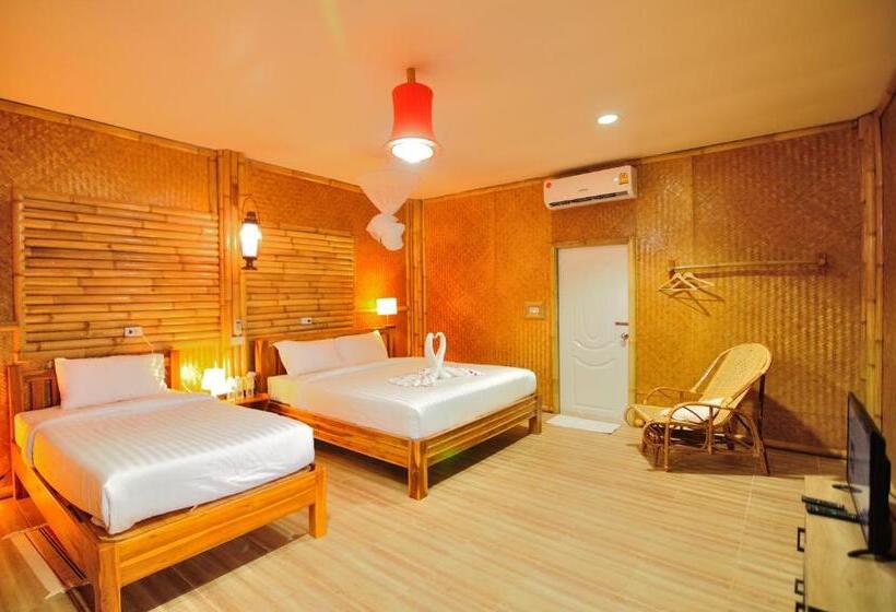 キングサイズベッドのスタンダードルーム, Mek Kiri Riverkwai Resort Sha