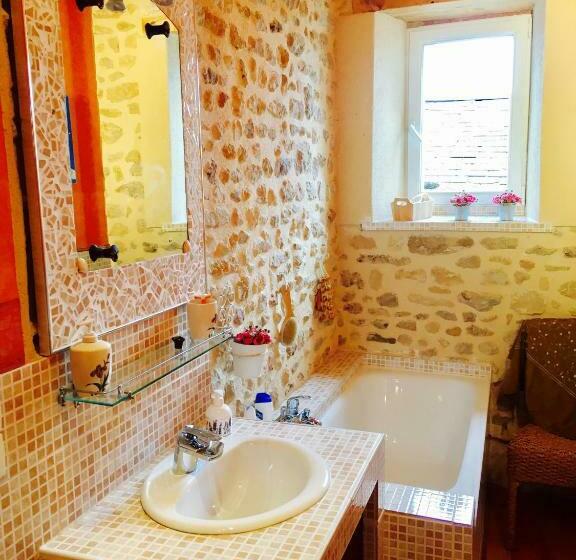 标准间, Aux Caprices Des Dieux