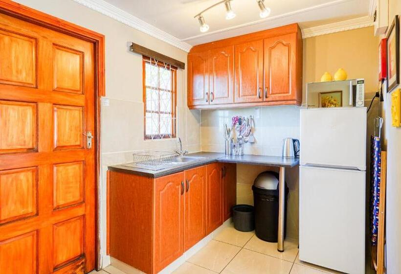 Номер Стандарт с Кухней, Villa Le View Guesthouse