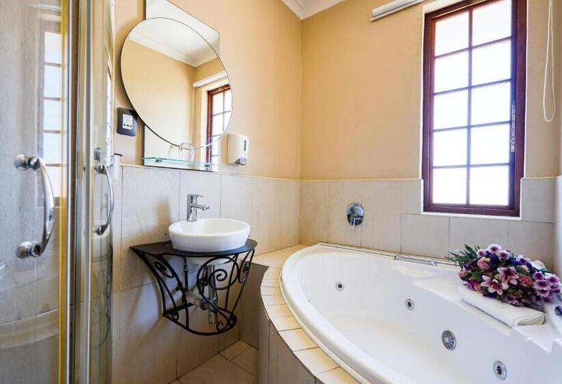 סוויטה, Villa Le View Guesthouse