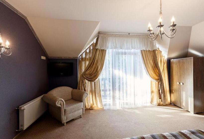 اتاق استاندارد سه نفره, Forest Hill Hotel & Spa