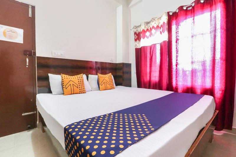 디럭스 룸, Super Hotel O Spring Woods Suites