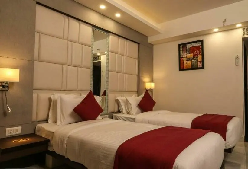 デラックスルーム, The Grand Asansol
