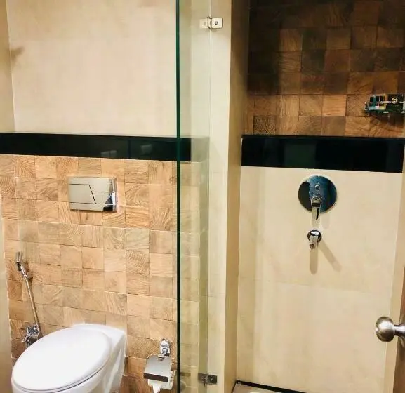 デラックスルーム, The Grand Asansol