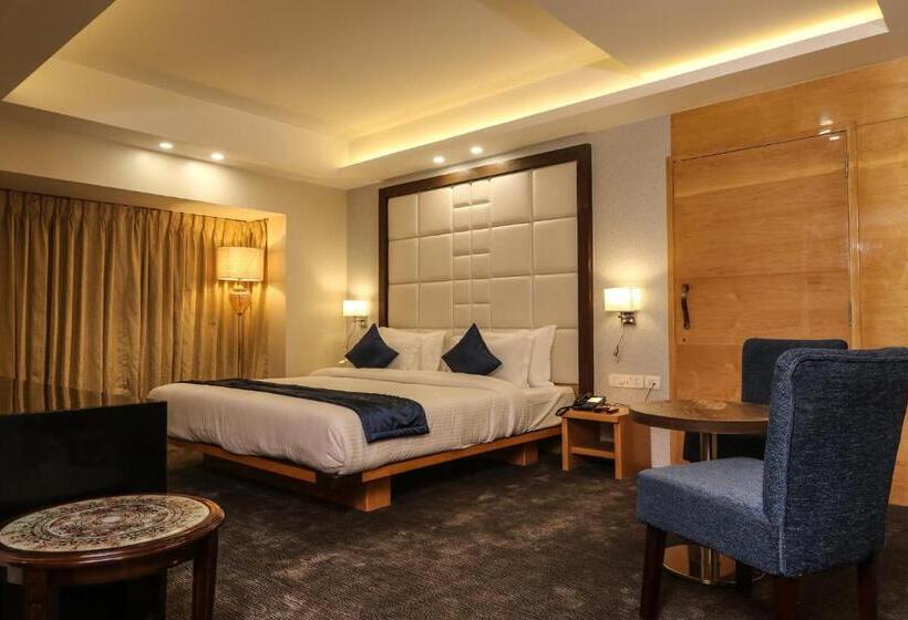 חדר סופריור, The Grand Asansol