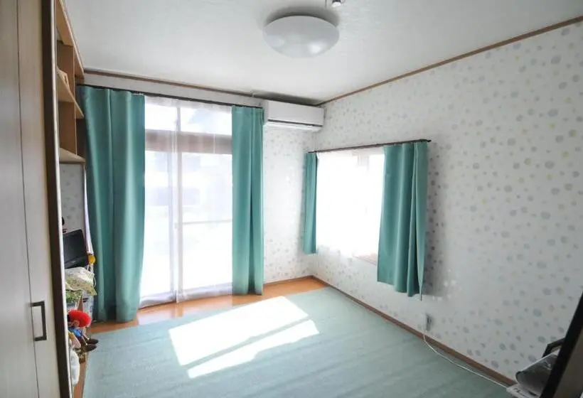 バス共有のスタンダードルーム, Daichan Farm Guest House