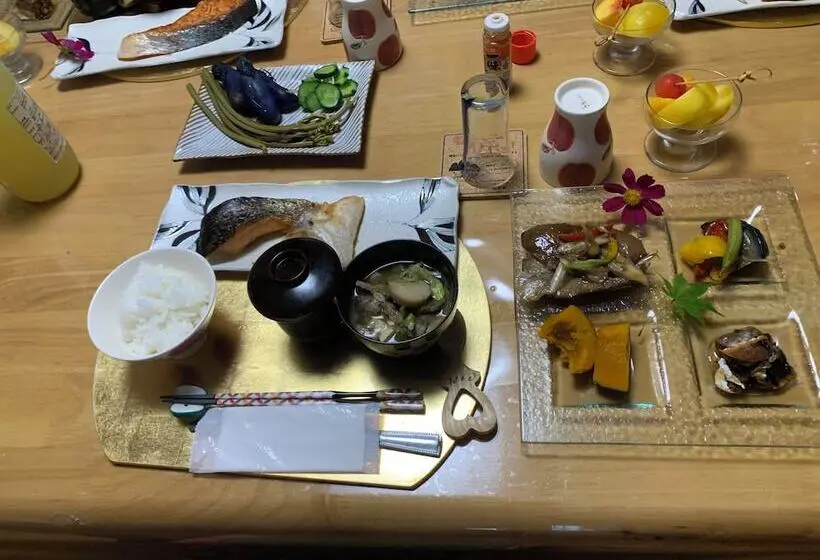 バスルーム共有のトリプルスタンダード, Daichan Farm Guest House