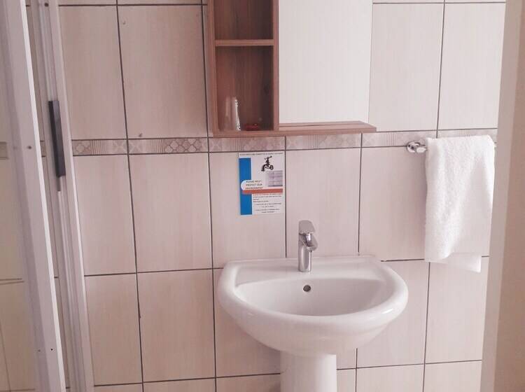 Семейный Номер, Ecotel Southgate