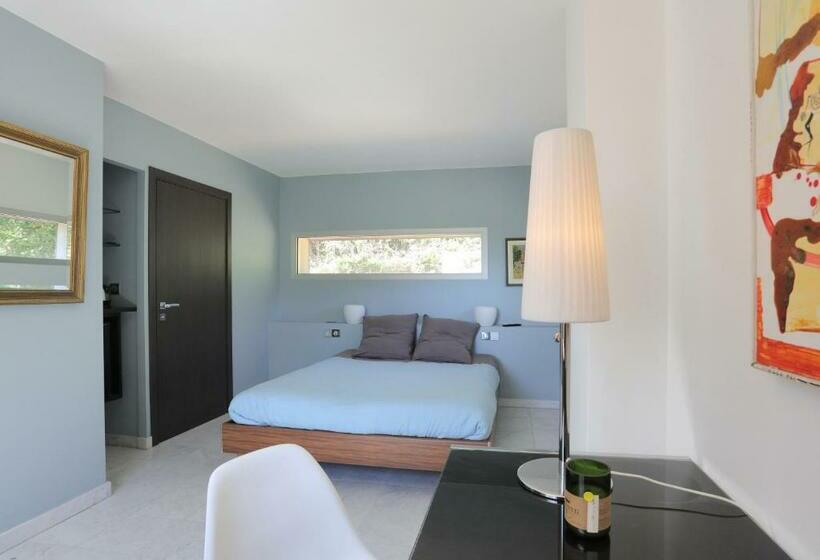 스탠다드 룸 킹사이즈 침대, Chambres En Vue   Chambres D Hôtes