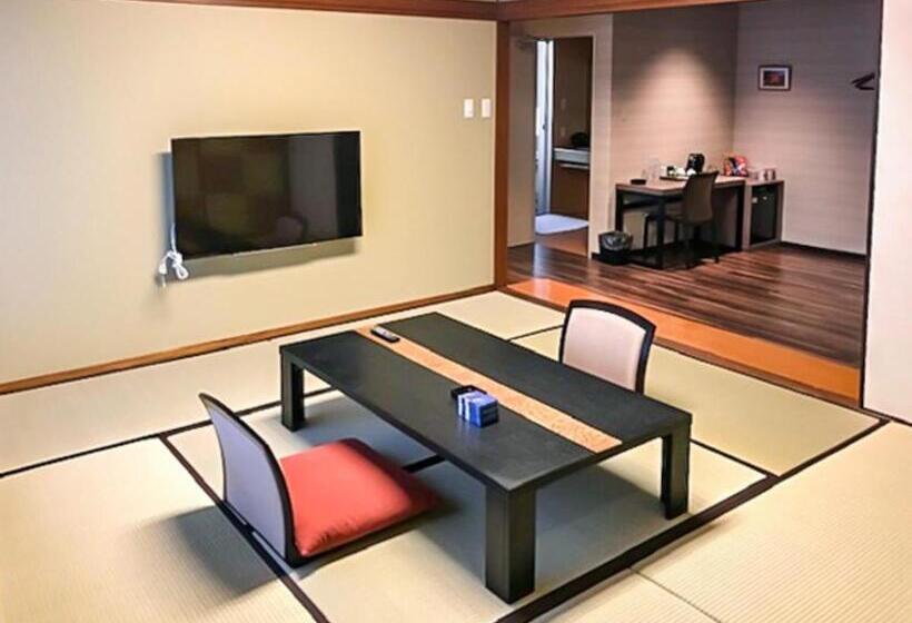 Люкс, Livemax Resort Sakurajima Sea Front