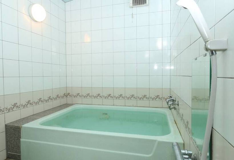 غرفة عائلية, Ryokan Kibun