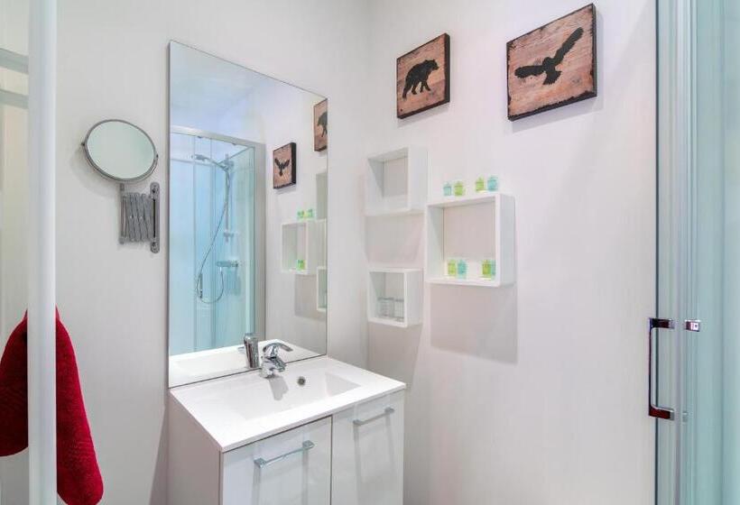 스탠다드 트리플 룸, Le Vieux Nayeu