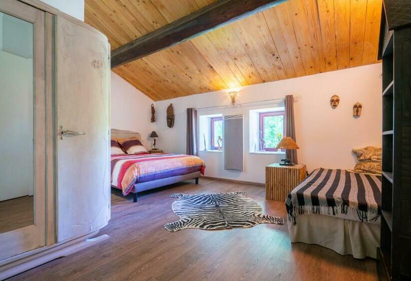 스탠다드 트리플 룸, Le Vieux Nayeu