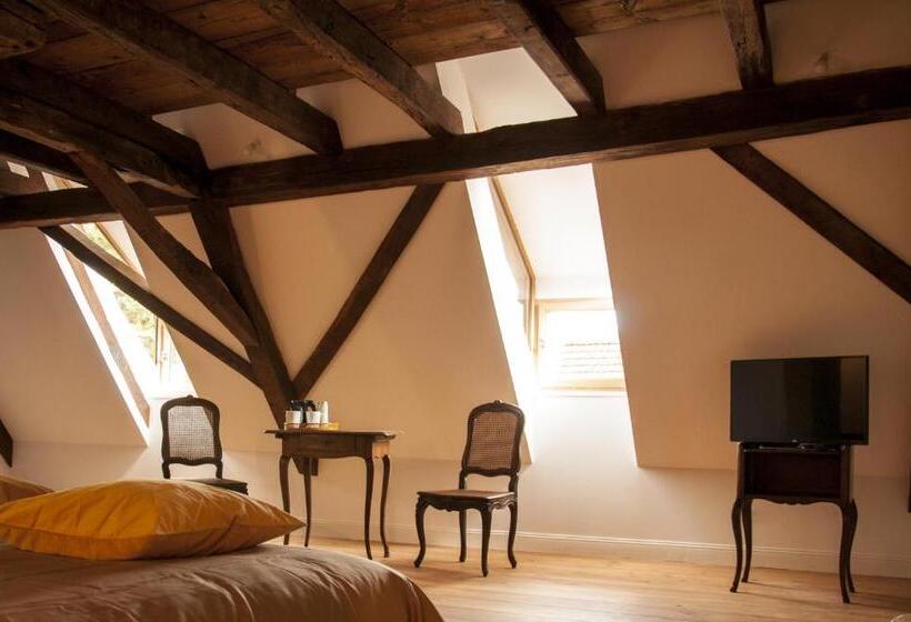 디럭스 룸, Unter Der Linde