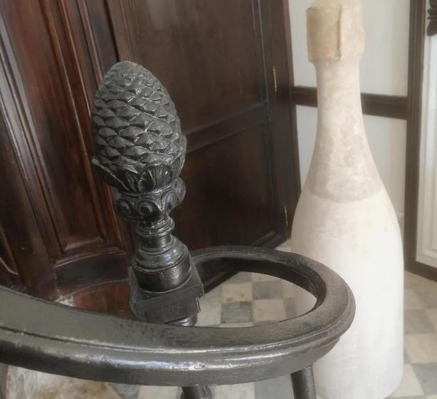 Номер Deluxe, Le Château De Courmelois