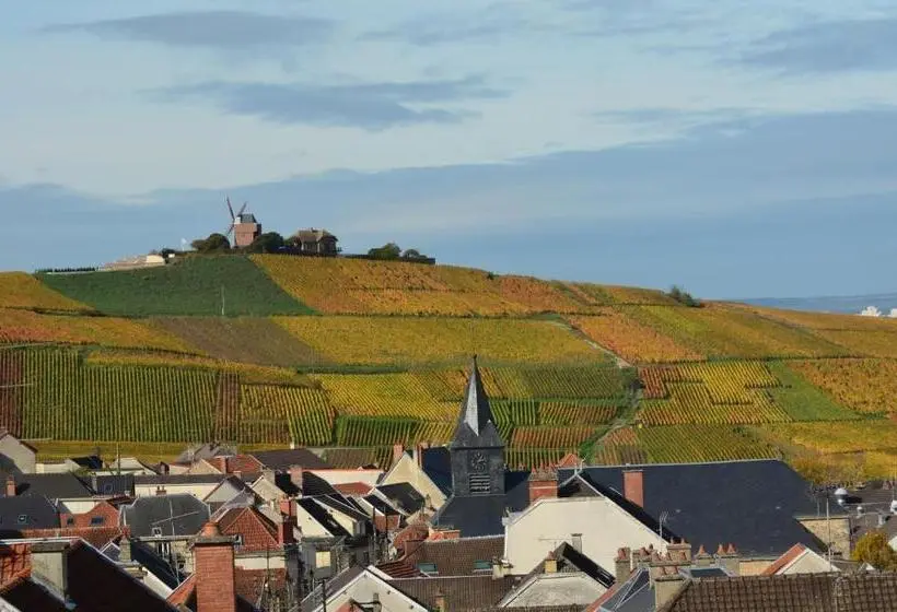 キングサイズベッドのデラックススイート, Le Château De Courmelois