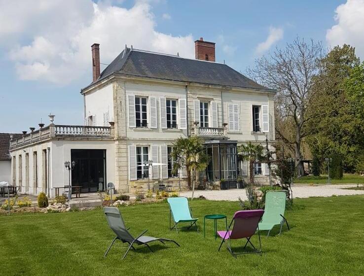 Люкс Deluxe Кровать Кинг, Le Château De Courmelois