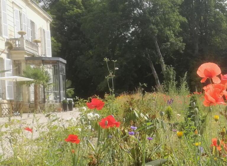 Номер Deluxe, Le Château De Courmelois