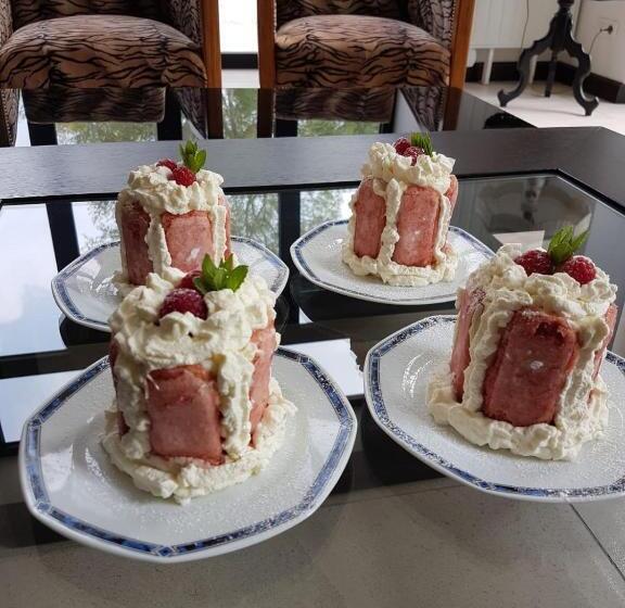 Люкс Повышенной Комфортности, Le Château De Courmelois