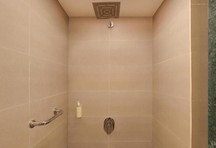 חדר אקזקיוטיב, Lemon Tree Hotel Tapovan Rishikesh