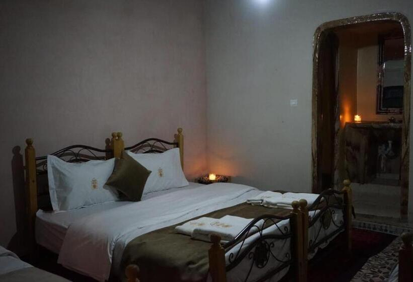 Номер Стандарт, Riad Assia Foum Zguid