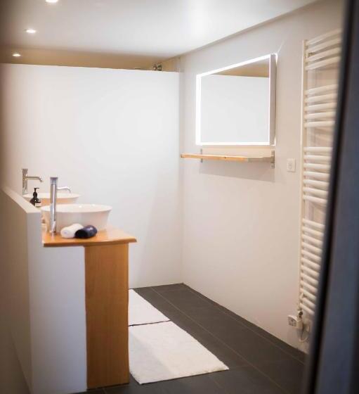 חדר דלוקס נוף לגינה, Clos De La Barbanne