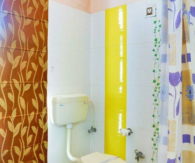 غرفة تنفيذية, Gulmohar Sariska Resort