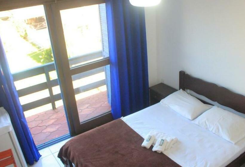 غرفة قياسية ثلاثية مزودة بشرفة, Mar Navegantes