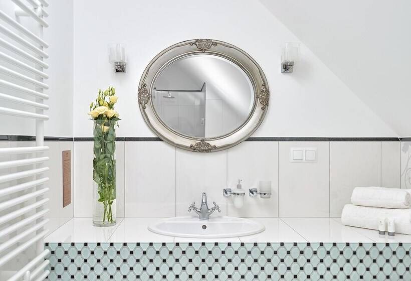 Апартаменты 1 Спальня, Pałac Poledno