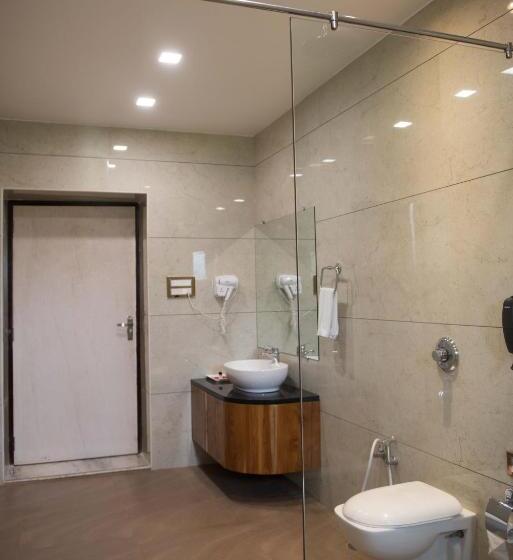 جناح مطلّ علي الحديقة, Sun Hotel And Resort, Mount Abu