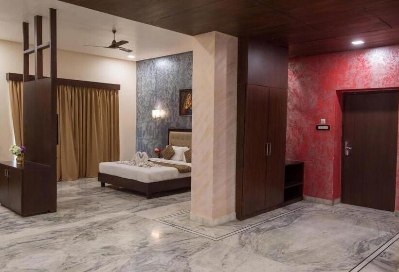 جناح مطلّ علي الحديقة, Sun Hotel And Resort, Mount Abu