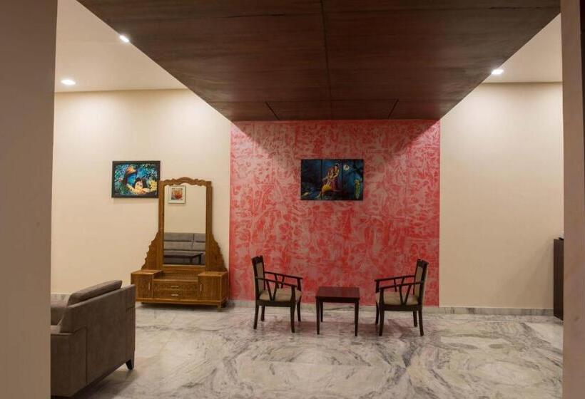 جناح مطلّ علي الحديقة, Sun Hotel And Resort, Mount Abu