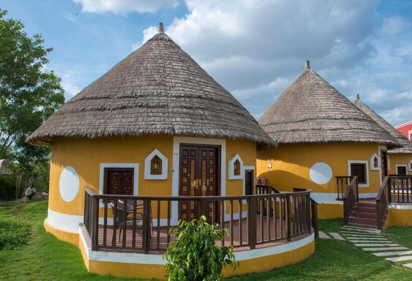 غرفة ديلوكس سرير كينج, Sun Hotel And Resort, Mount Abu