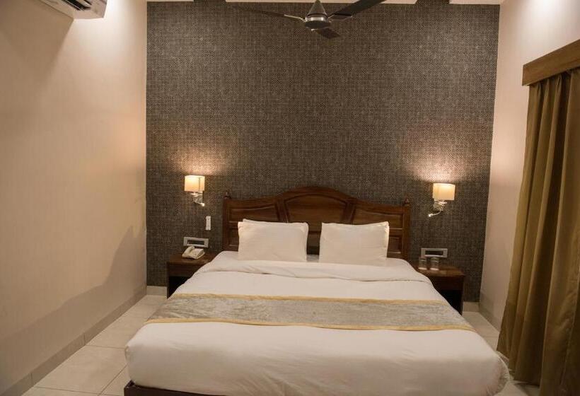 Family Suite, Sun Hotel And Resort, Mount Abu