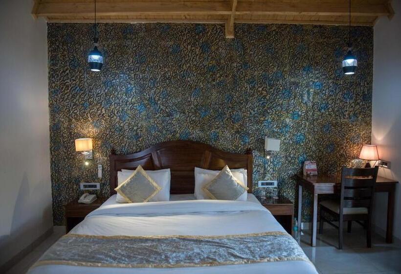 Стандартный Номер Кровать Кинг, Sun Hotel And Resort, Mount Abu