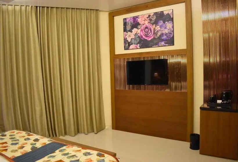 ガーデンビュースタンダードルーム, Sun Hotel And Resort, Mount Abu