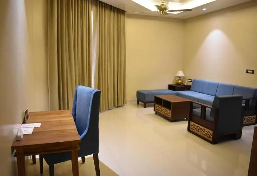 ガーデンビュースタンダードルーム, Sun Hotel And Resort, Mount Abu