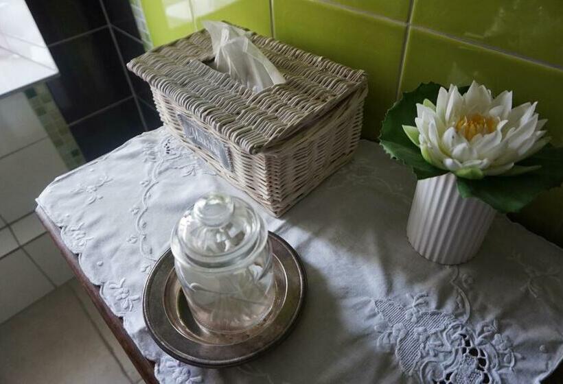 חדר סטנדרט, Presbytere