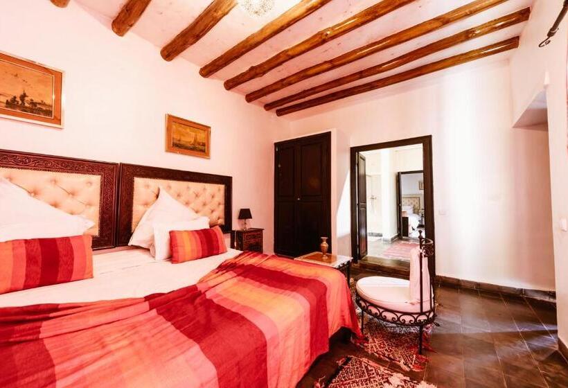 غرفة سوبيريور, Kasbah Alili