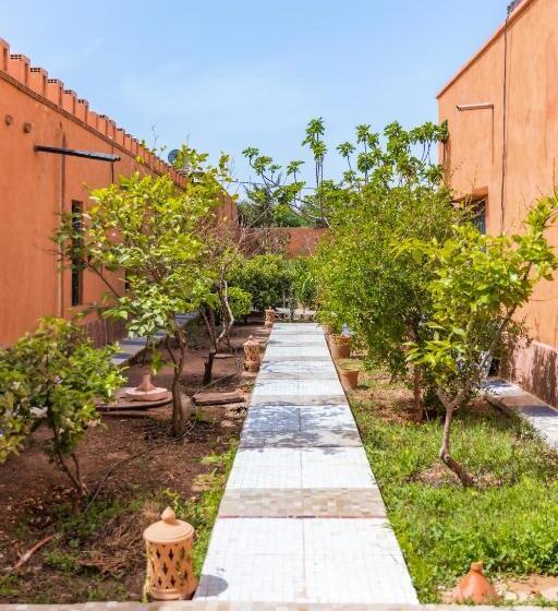 Президентский Люкс, Kasbah Alili
