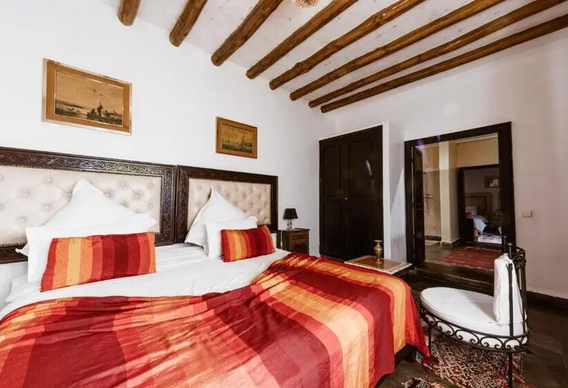ファミリールーム, Kasbah Alili
