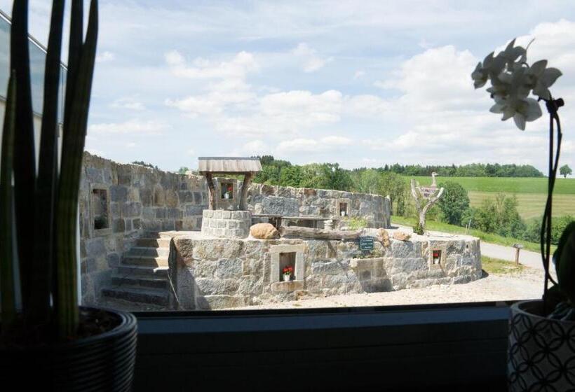 آپارتمان 1 خوابه همکف, Schnatterhof